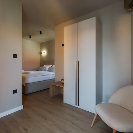Lanterna Bed & Breakfast *