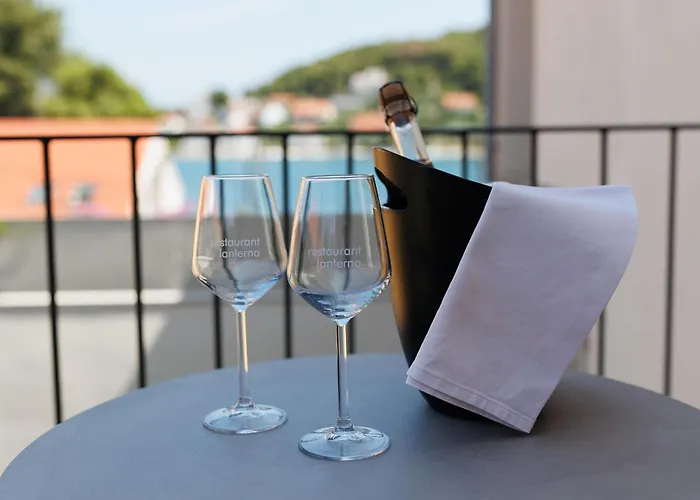 Lanterna Couette-café 4*