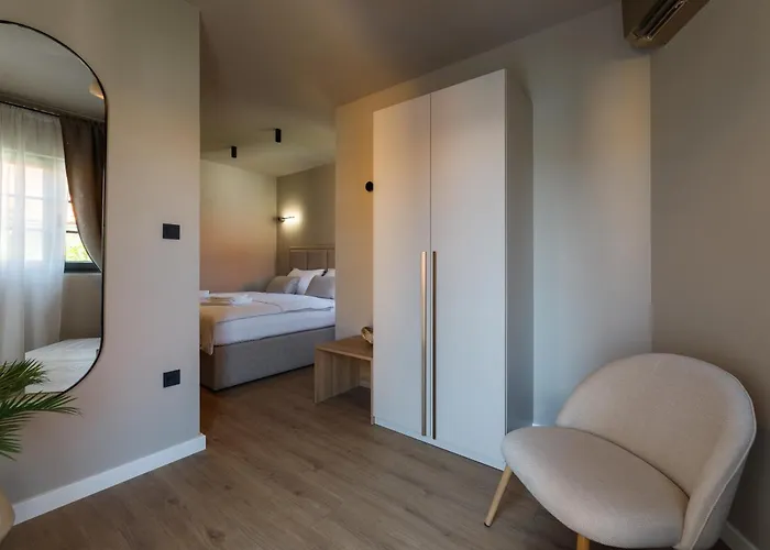 Lanterna Couette-café 4*