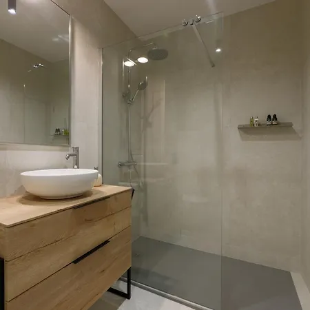 Lanterna 4*