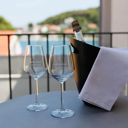 Lanterna Couette-café 4*